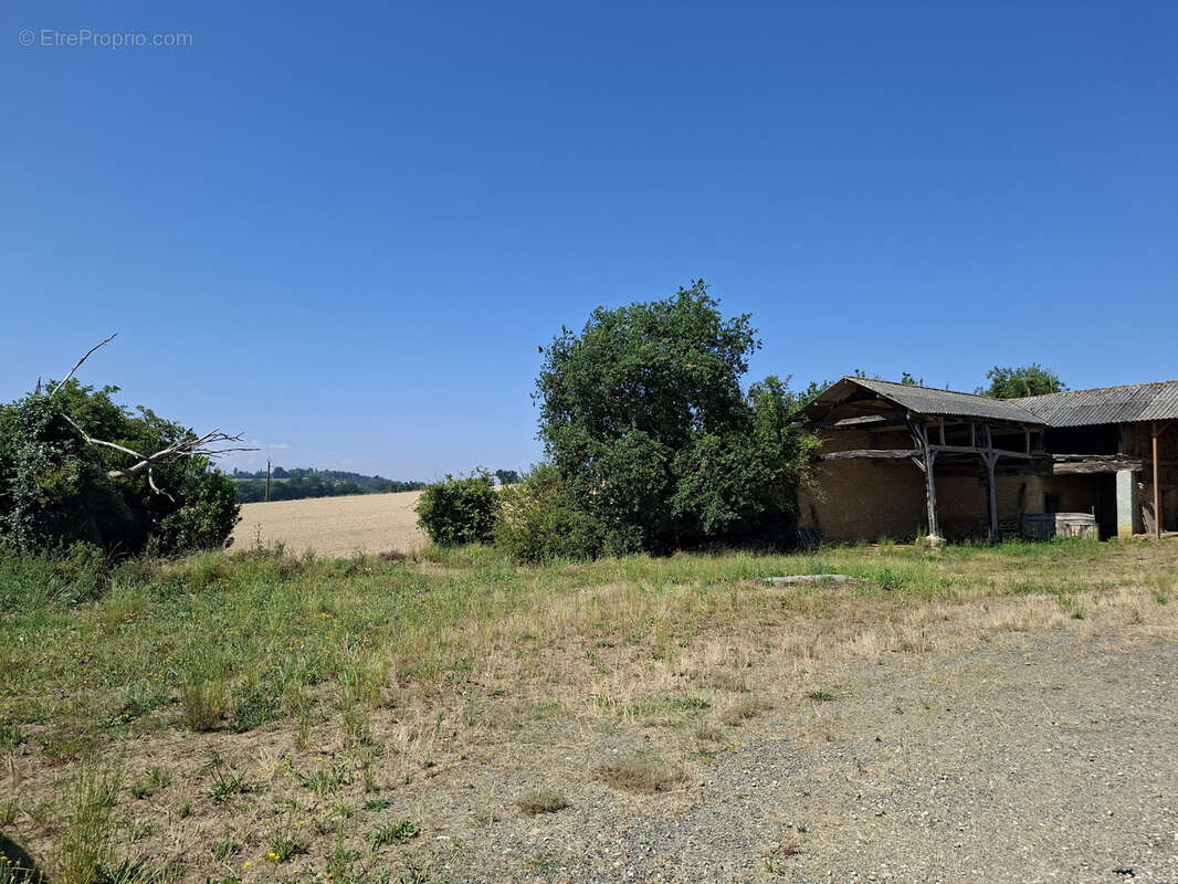 Belle maison à rénover - photo 2