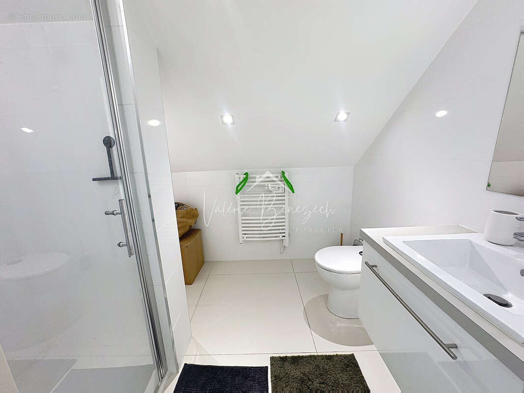 Appartement à SAINT-AFFRIQUE
