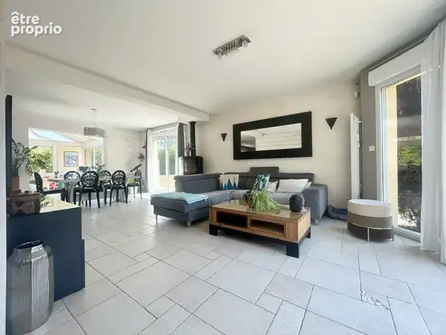 Marcoussis - maison familiale de charme - f7 - 2011 - extension & piscine - jardin 1 000m2 - photo 5