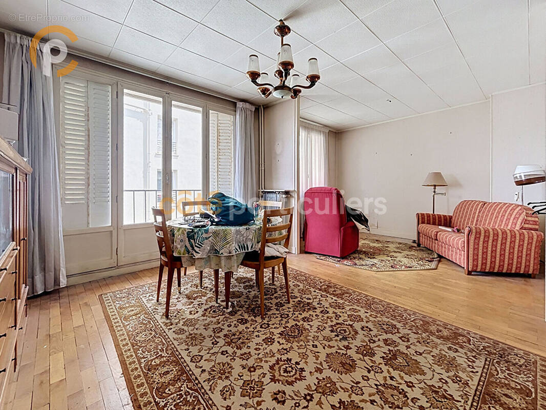 Appartement à LE KREMLIN-BICETRE