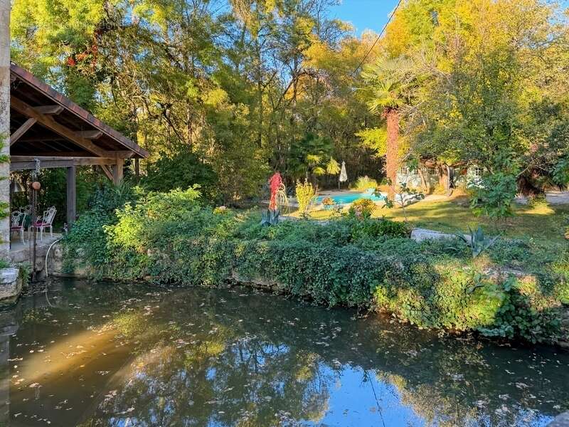 Maison à VIC-FEZENSAC