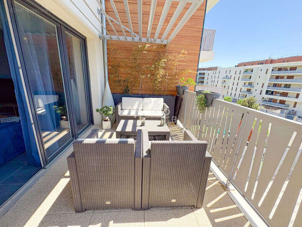 Appartement à MARSEILLE-14E