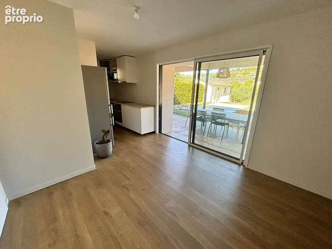 Maison centre ville avec terrain et piscine - photo 10