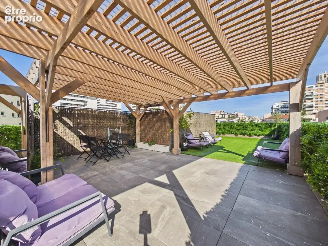 Appartement à PARIS-19E