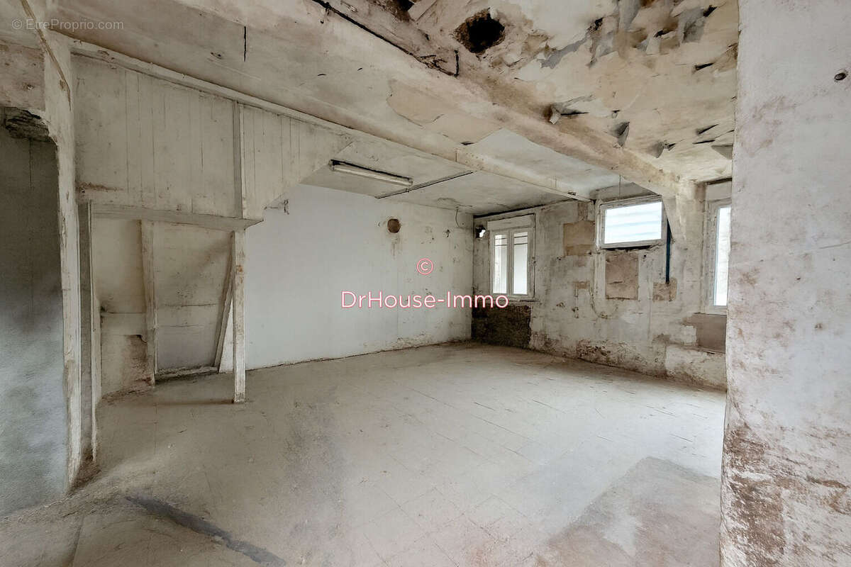 Appartement à BAZANCOURT