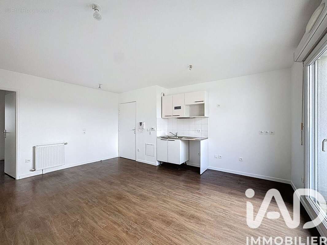 Photo 4 - Appartement à CORBEIL-ESSONNES