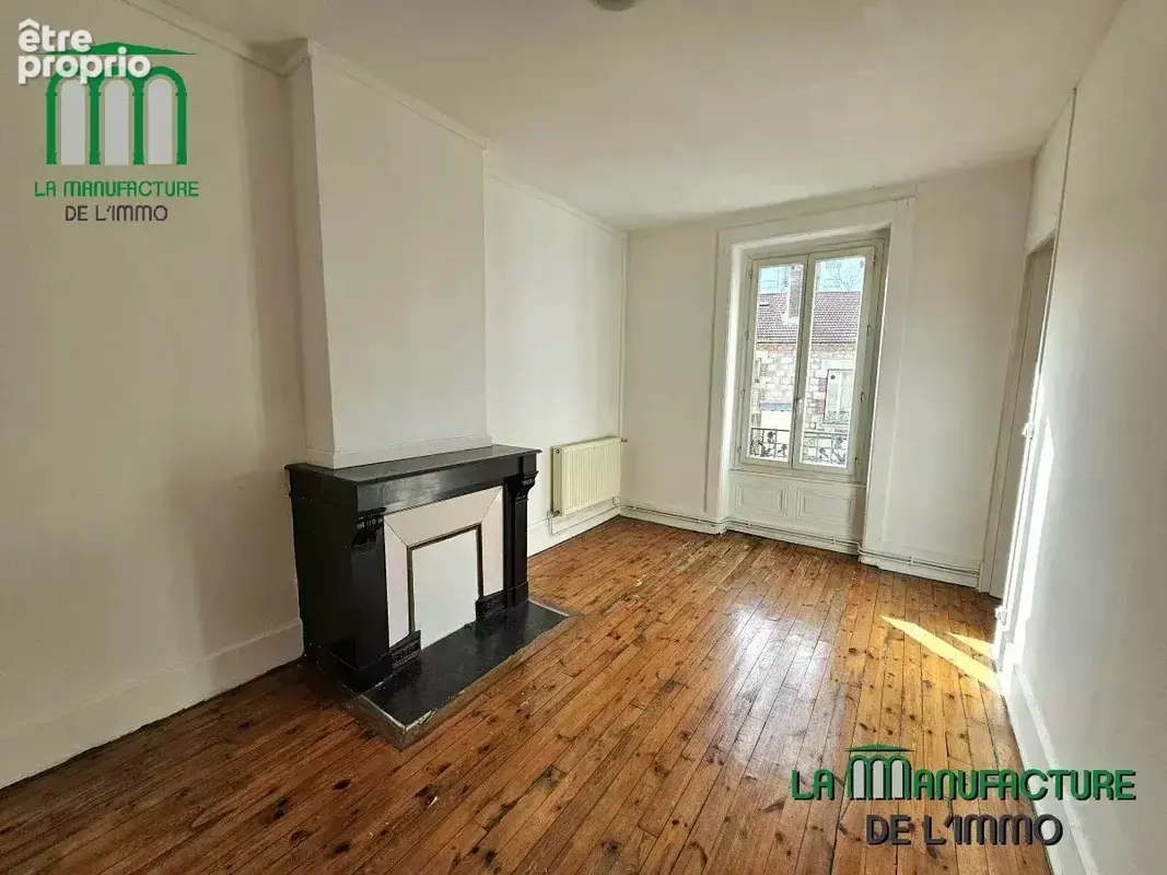 Appartement de caractère de type T3 de 65,06 m² Carrez - Prox. Châteaucreux - photo 2