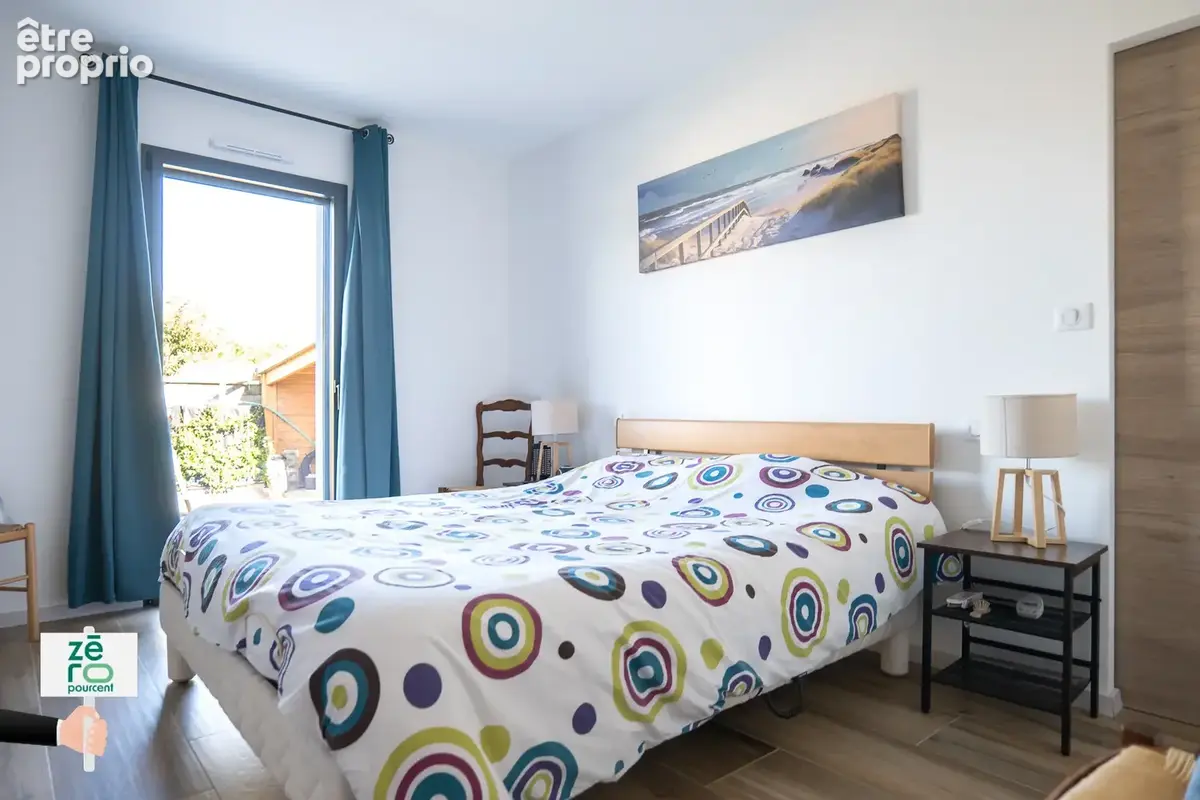 Ensemble immobilier récent de plain-pied à Saint-Michel-en-l’Herm   Maison de 110 m2 et logement indépendant - photo 14