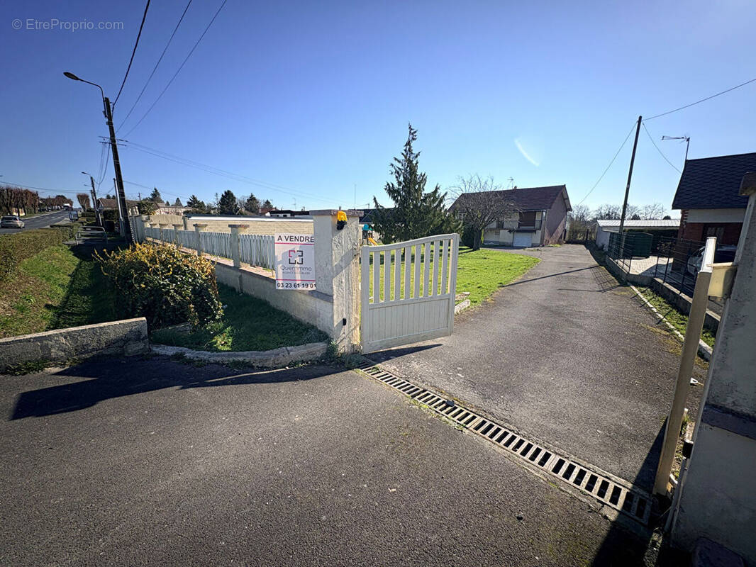 Maison à SAINT-QUENTIN
