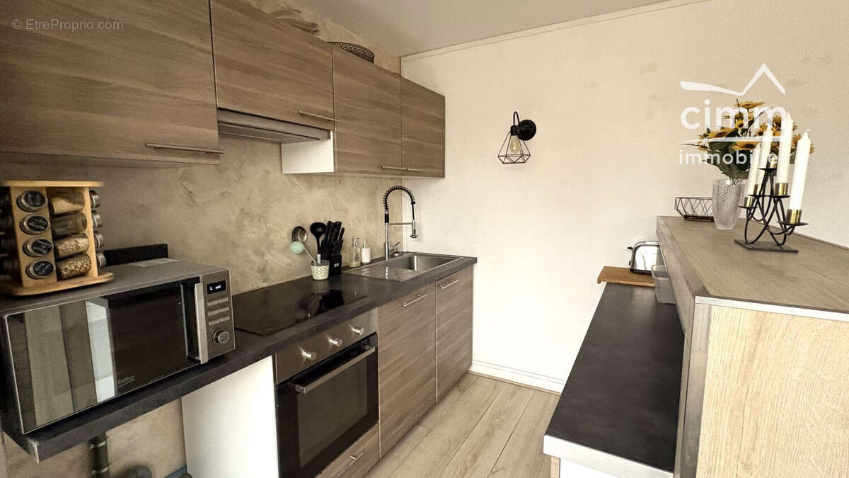 Appartement à LE PONT-DE-CLAIX