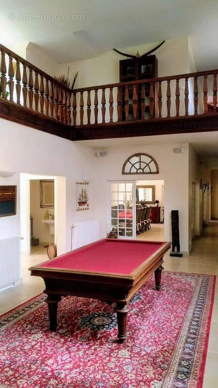 Maison à LES LOGES-EN-JOSAS