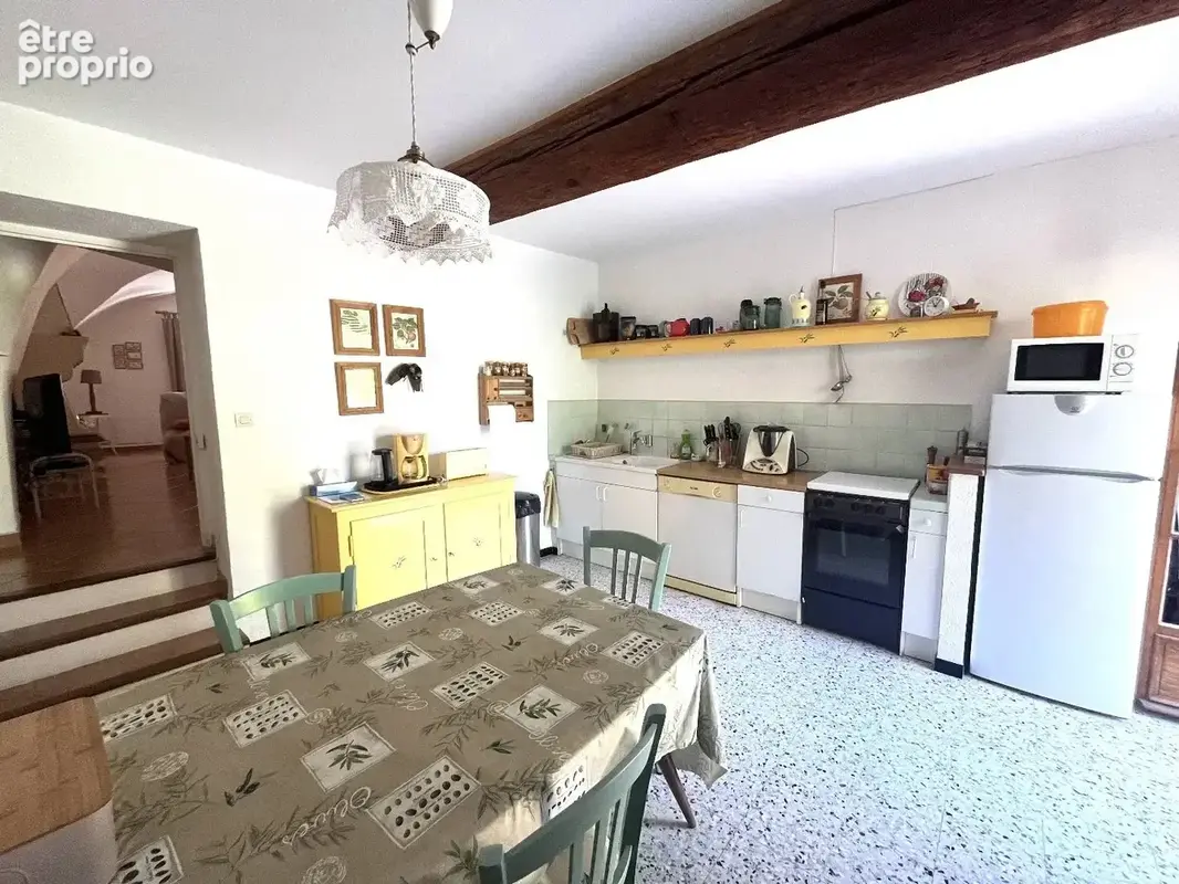 Maison de village rénovée avec 3 chambres et bel extérieur - photo 4