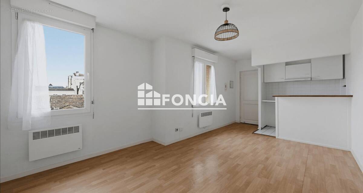 Appartement à BORDEAUX