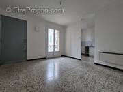 Appartement à COURTHEZON