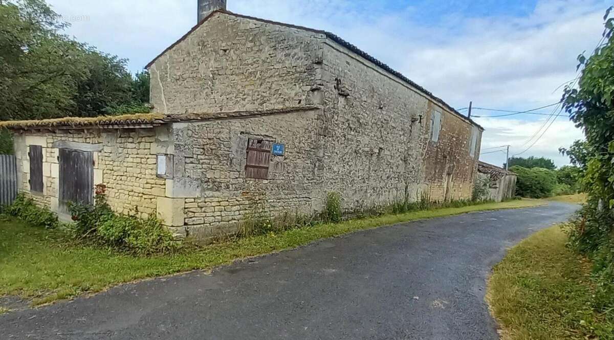 Photo 2 - Maison à SAINTE-MEME