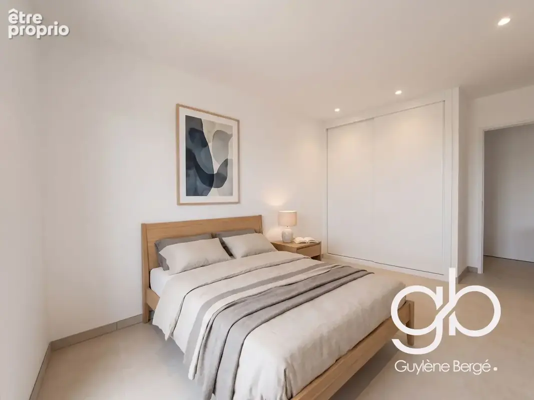 Appartement T4 de 101m2 avec Terrasse et Balcon - Sète 34200 - photo 5