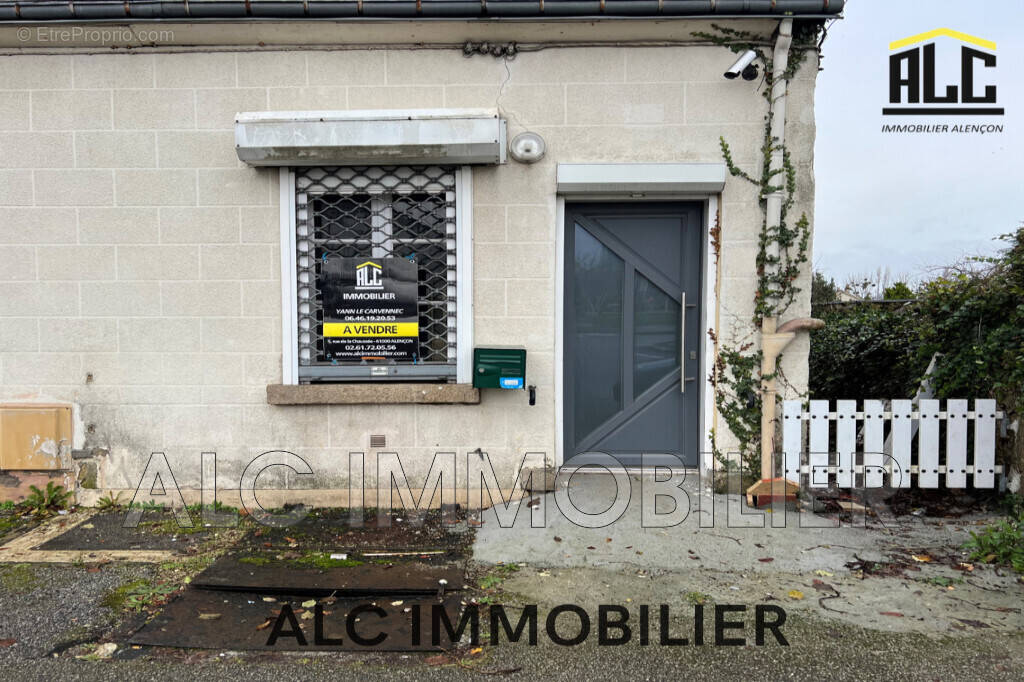 Maison 60 m² à Alencon  - photo 1