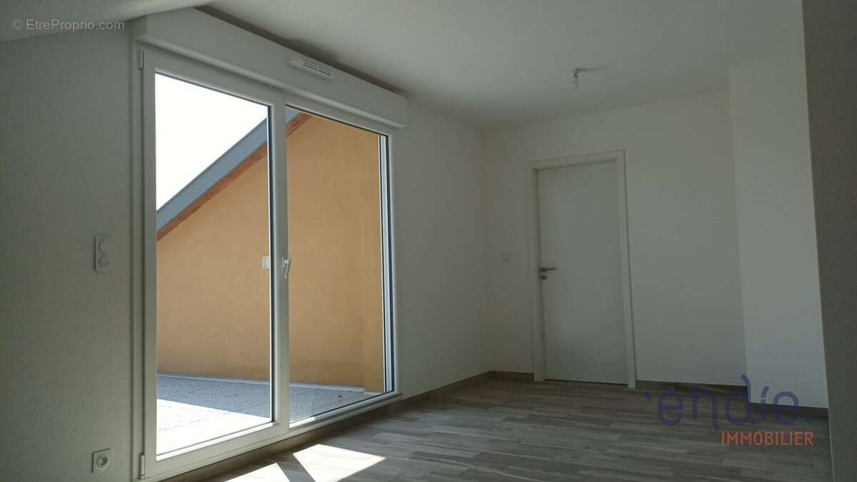 ROSENAU  Magnifique F2 de standing au dernier étage avec terrasse de 18,86 m² - photo 13