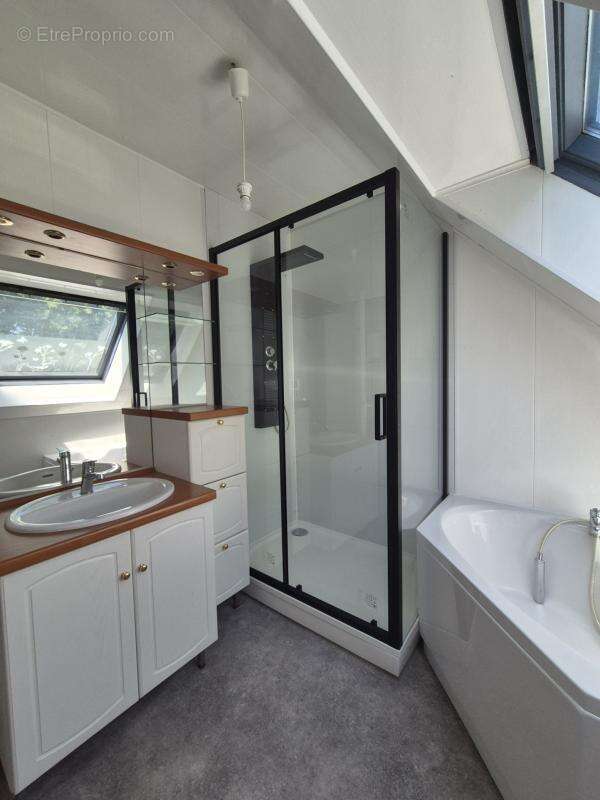 Maison traditionnelle sur sous sol complet 4 chambres jardin - photo 5