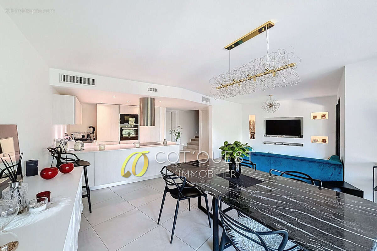 Appartement à CAGNES-SUR-MER