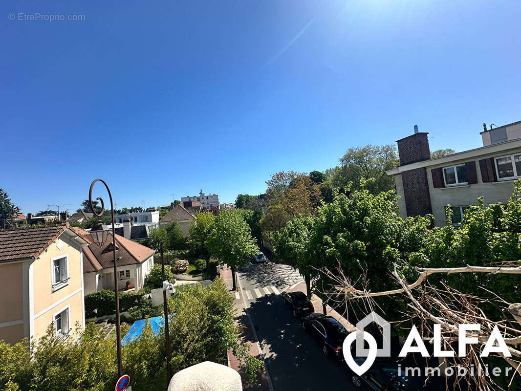 Appartement à ENGHIEN-LES-BAINS