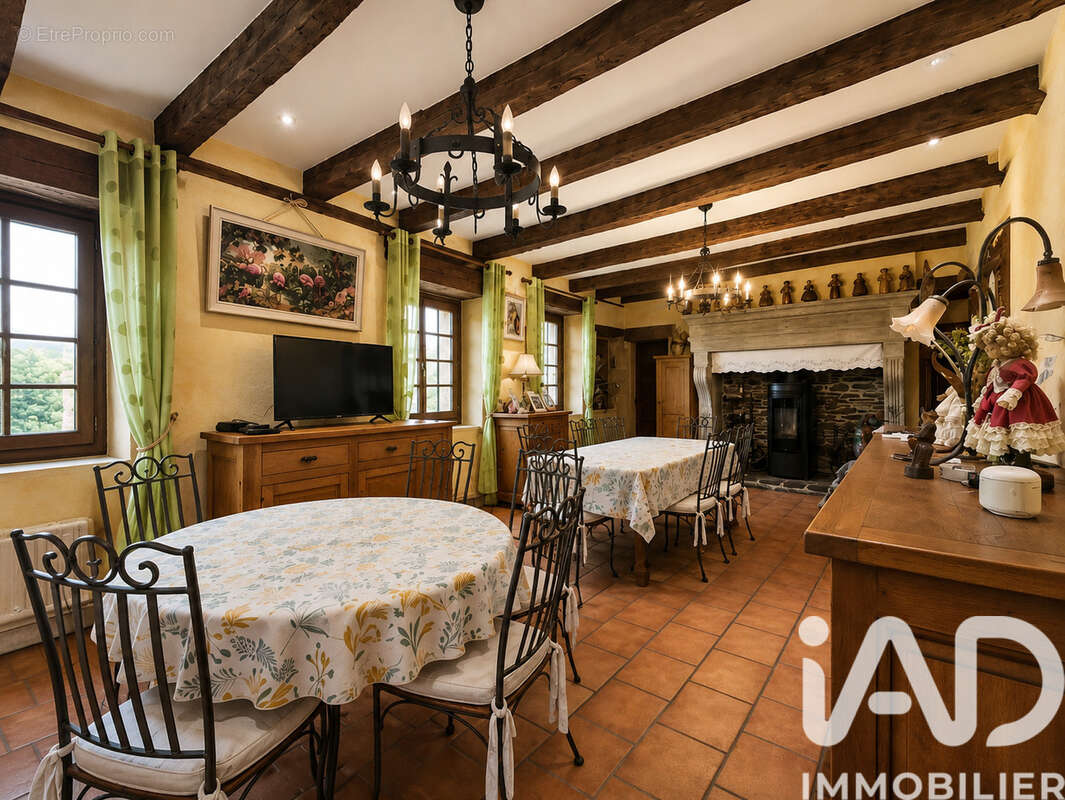 Maison 166 m² à Estaing  - photo 5