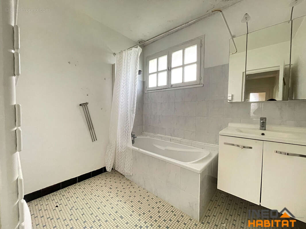 Maison à LA MEZIERE