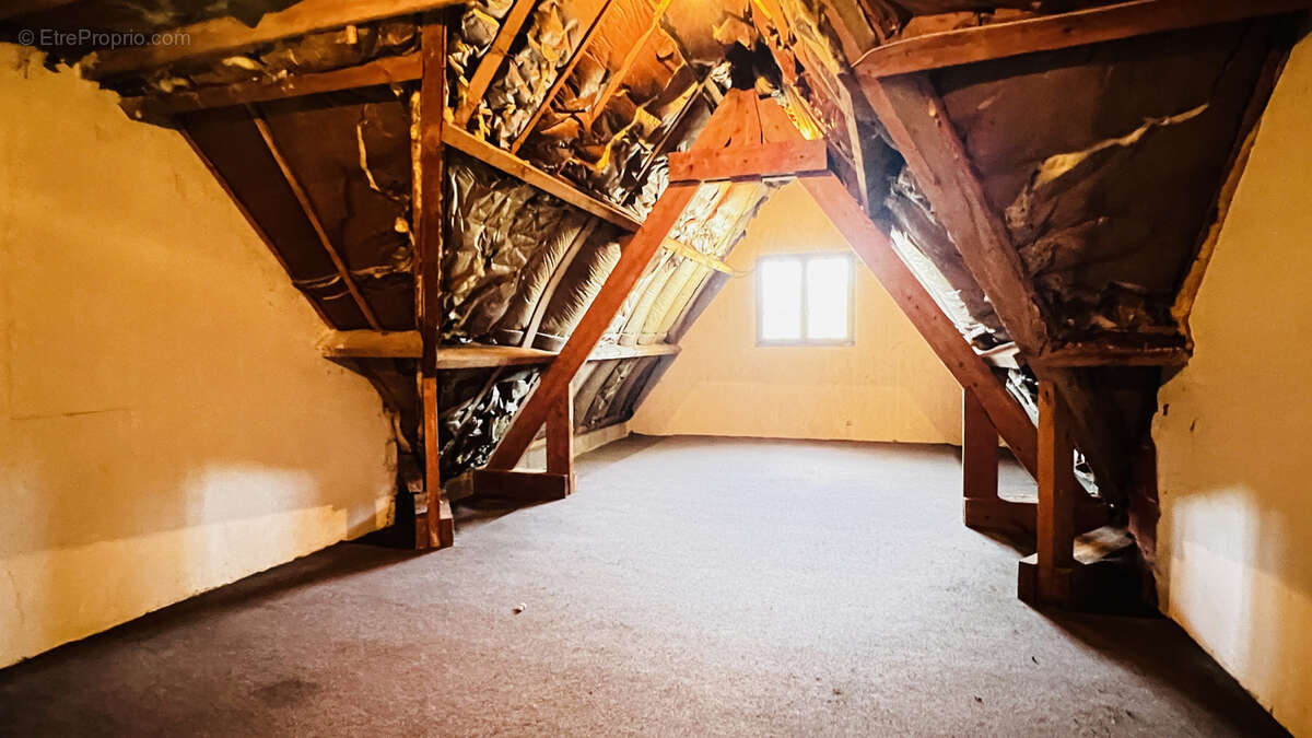 Maison à LA FERTE-ALAIS