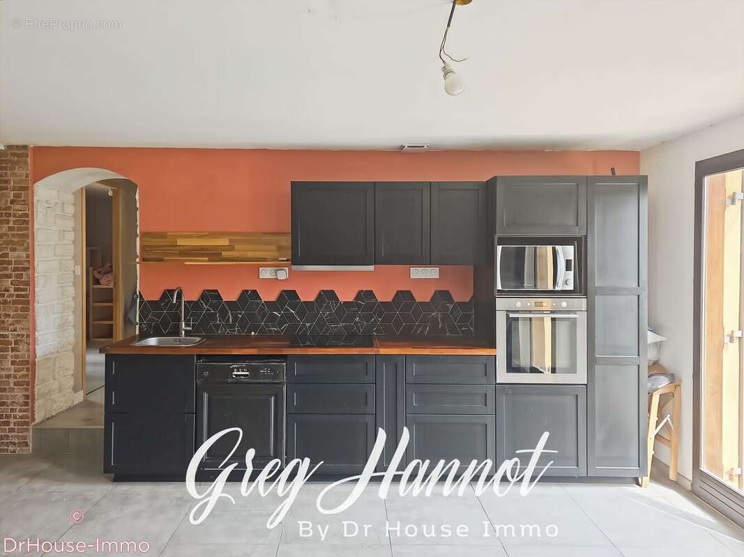 Maison 88 m² à Sainte-Anastasie-Sur-Issole  - photo 49