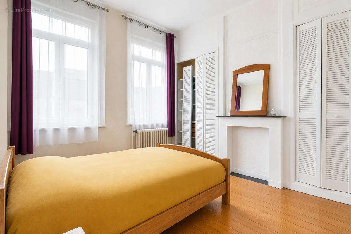 Maison de 6 pièces de 142 m² située à Tourcoing - photo 6