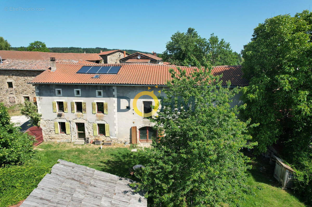 Charmante maison avec jardin arboré et dépendance - photo 6