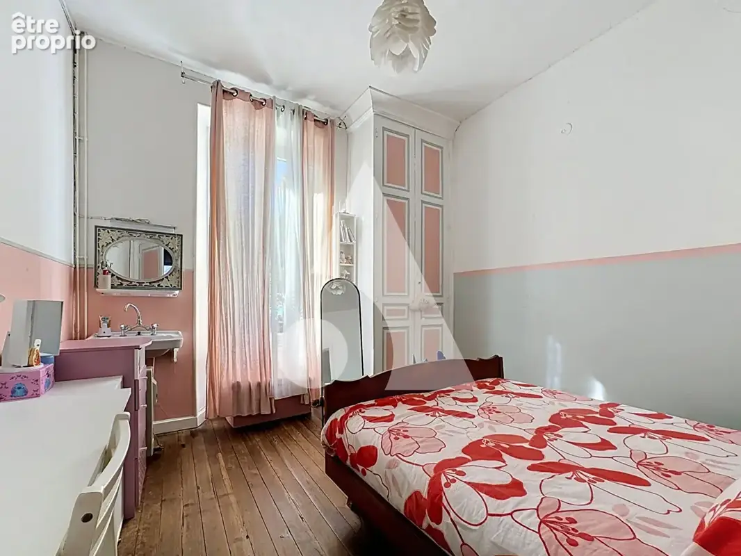 Maison de Maître des années 1920 avec dépendance - 217.98 m² habitables - Terrain de 1 430 m² - GAP ! - photo 8