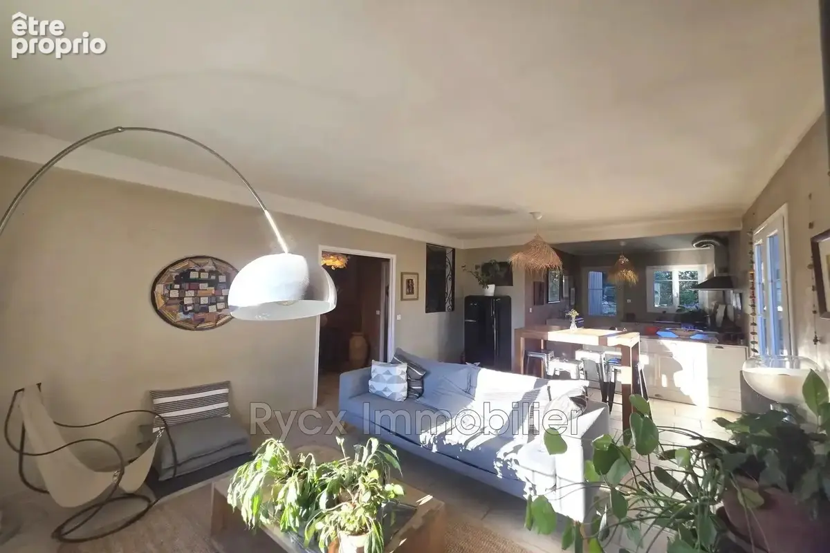 Maison 6 pièces 116 m² à vendre à Apt (84400) - photo 6