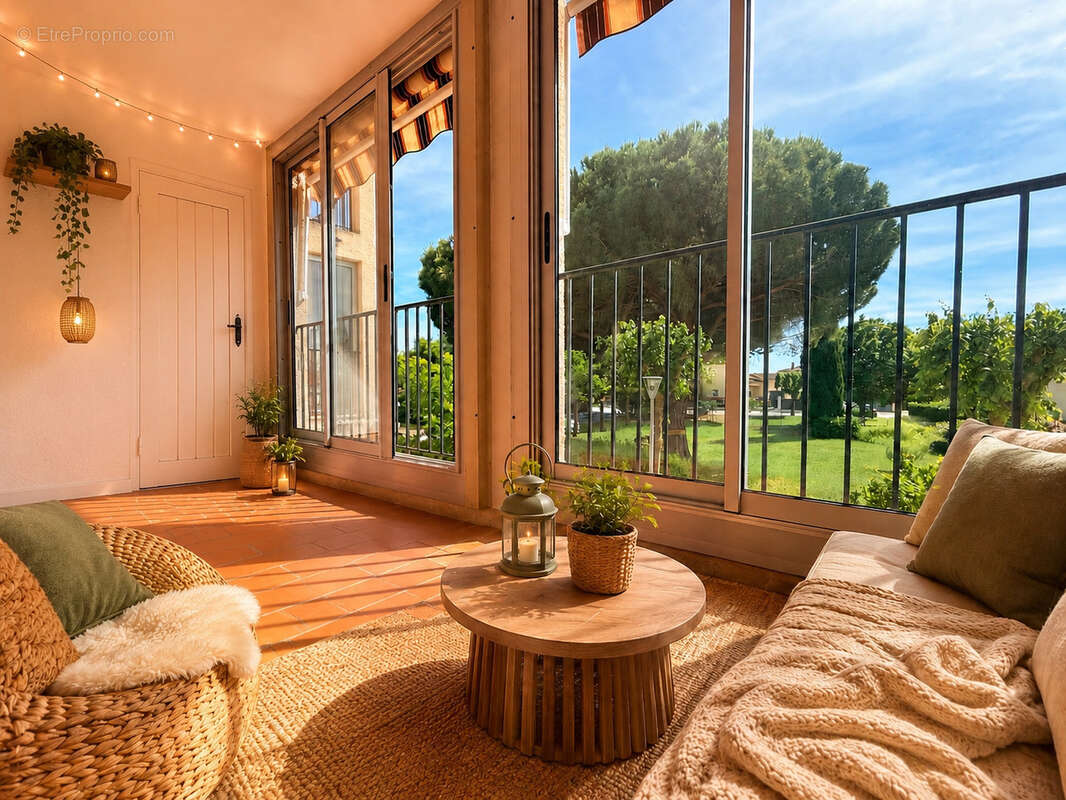 Appartement à LA LONDE-LES-MAURES