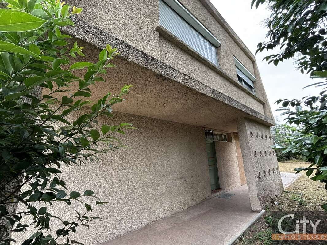 Cugnaux  maison t5 avec garage sur parcelle de 636 m² divisible - photo 6