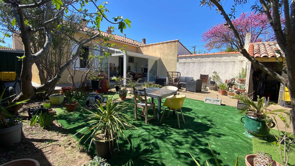 Maison à LEZIGNAN-CORBIERES