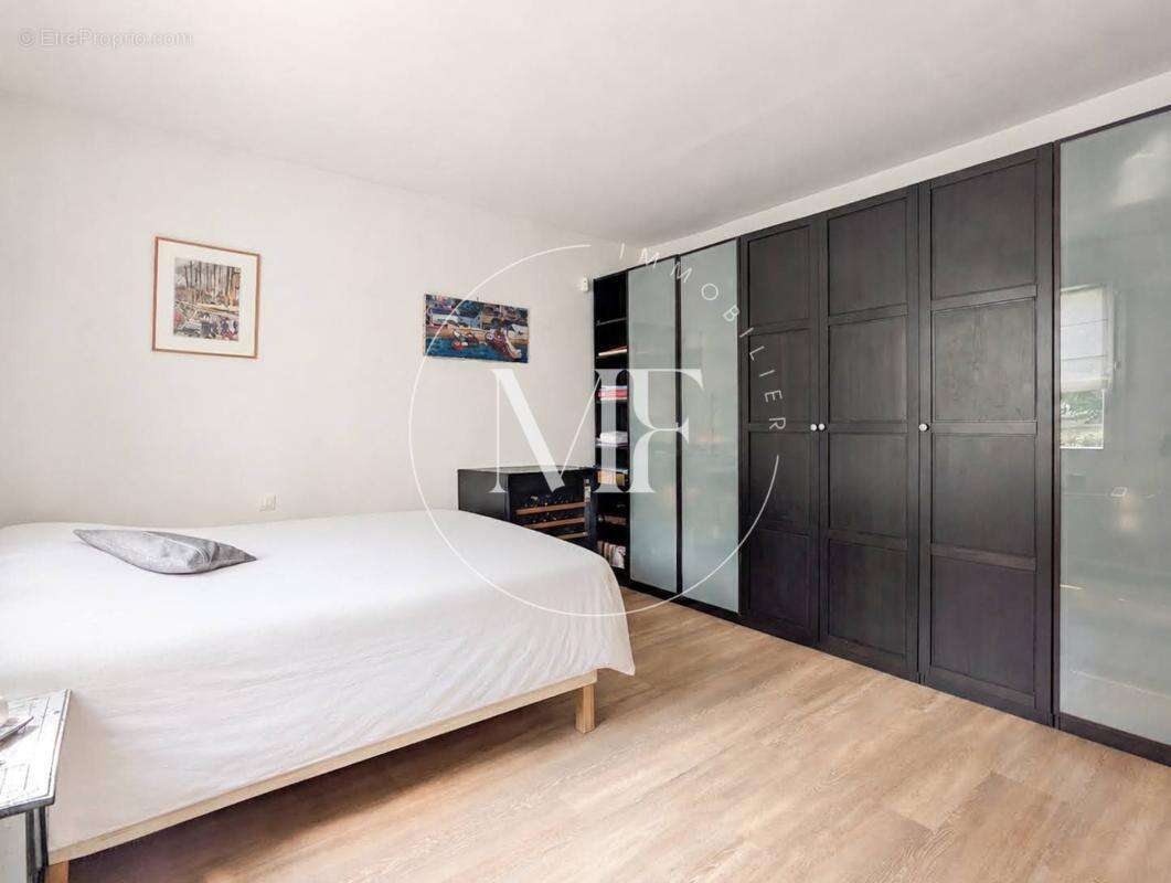 Maison à NANTERRE