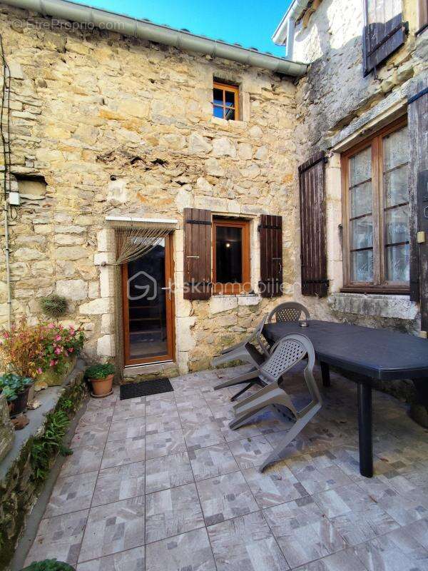 Maison de village ardechoise en pierres - photo 7