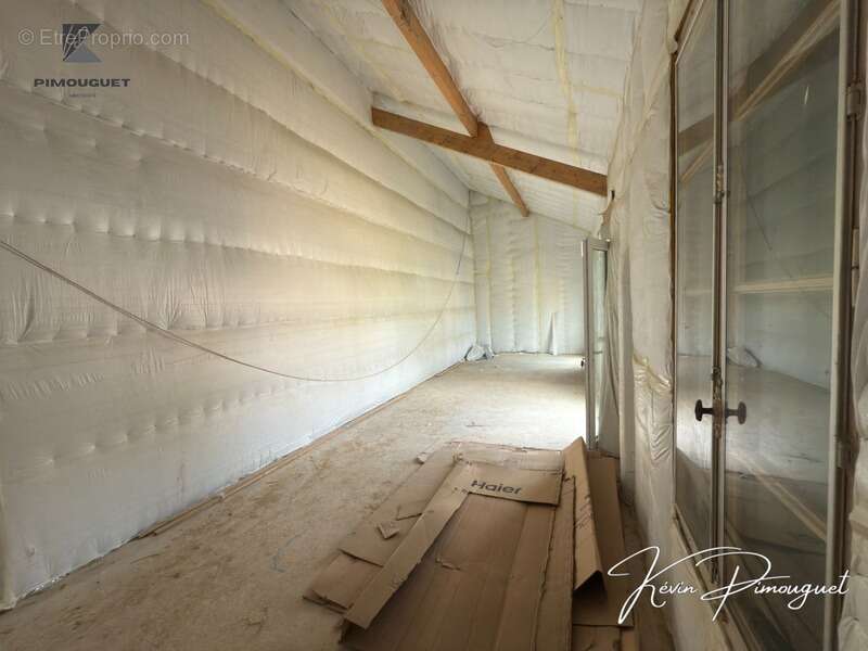 Plateau brut avec potentiel + possibilité d’agrandissement – Castillon-la-Bataille centre - photo 2
