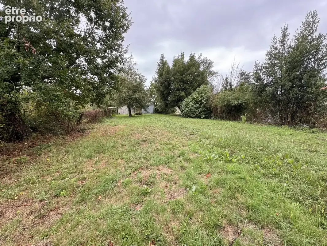 Terrain 1 003 m² à vendre à Rioux (17460) - photo 2