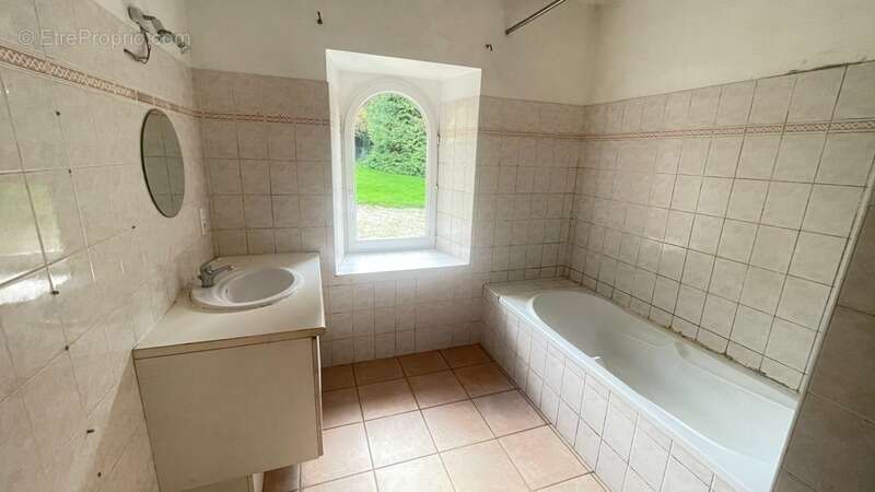 Maison à LE QUILLIO