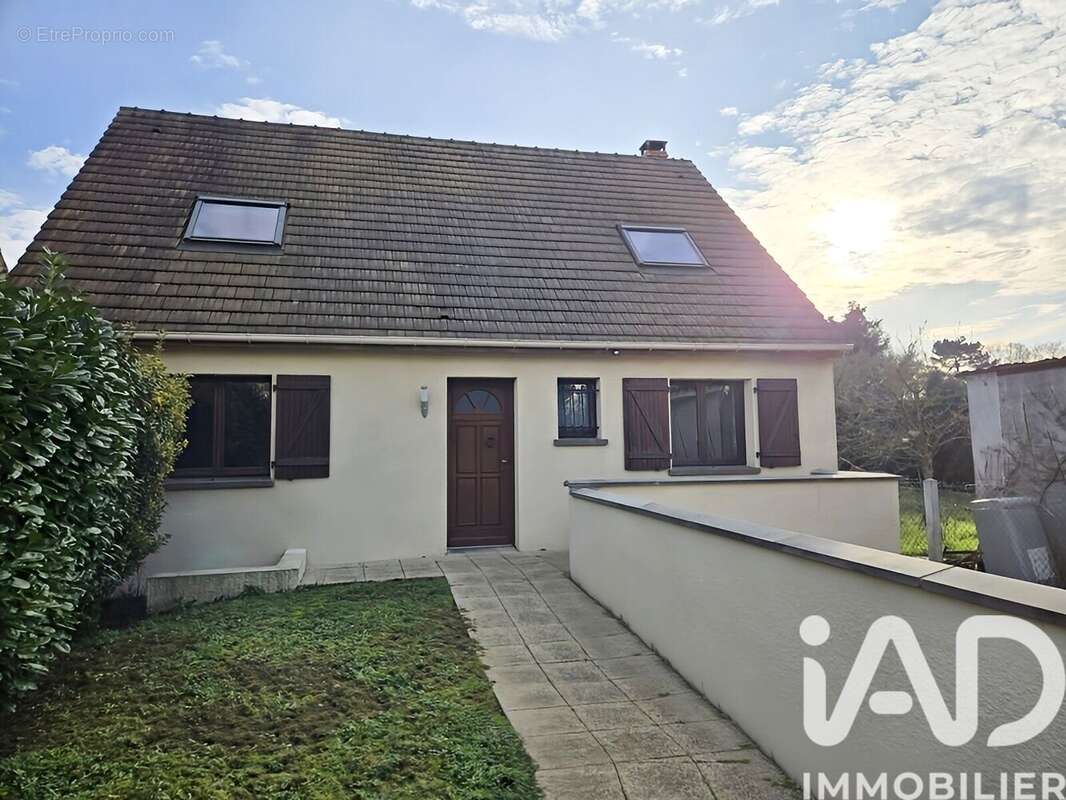Maison 121 m² à Les Mureaux  - photo 3
