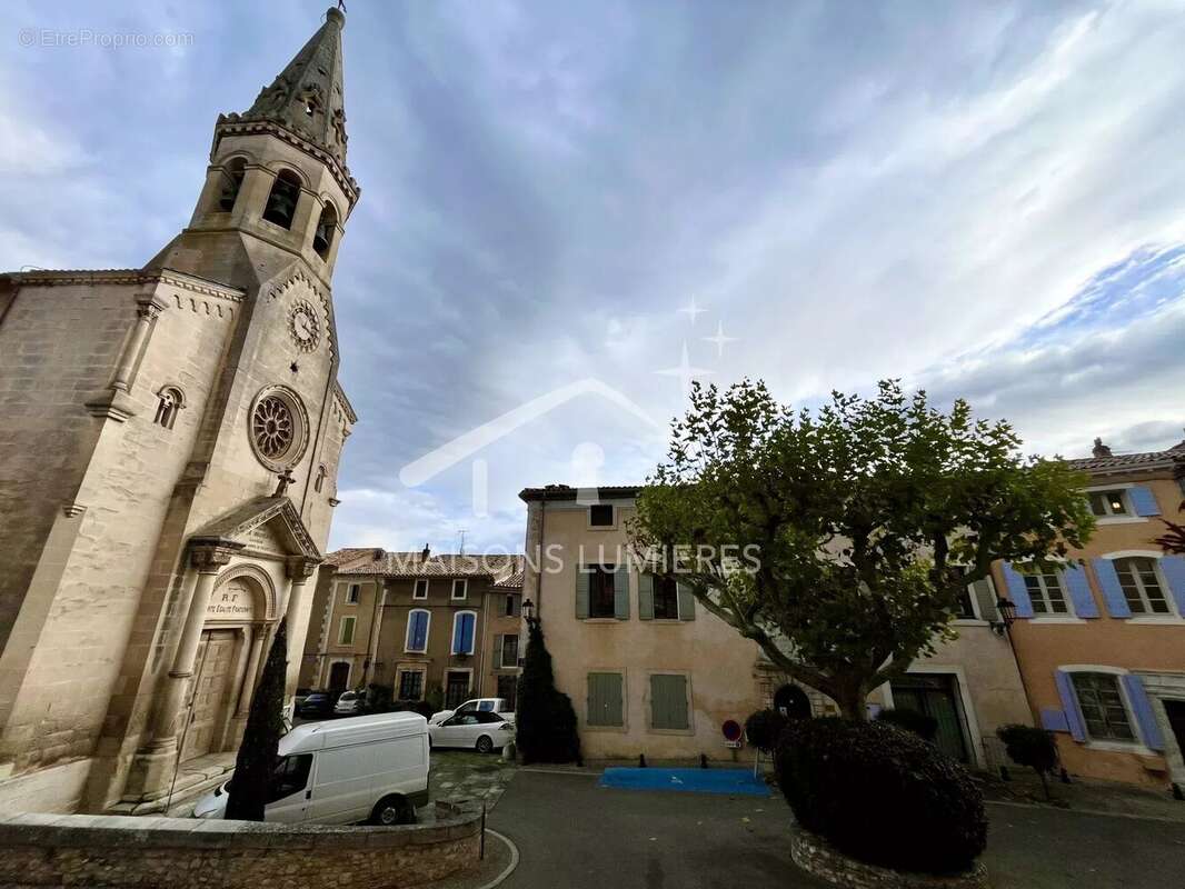 Appartement à SAINT-SATURNIN-LES-APT