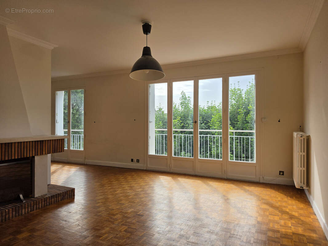 Appartement à JOUE-LES-TOURS