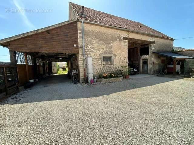 Maison à LOSNE