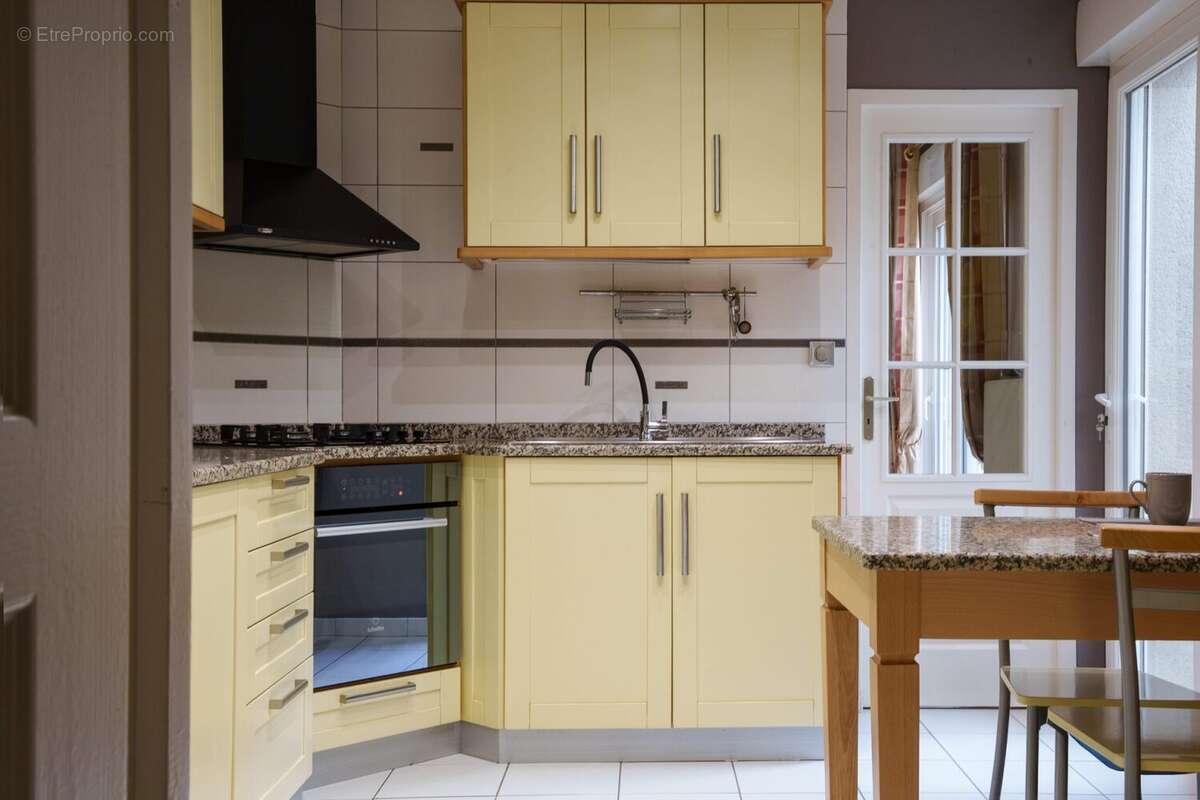 Maison 144 m² à Tours  - photo 6
