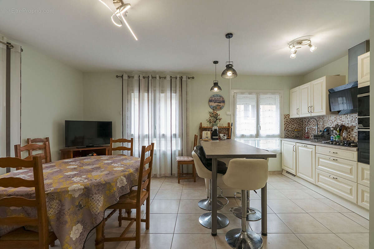 Appartement à CARCASSONNE