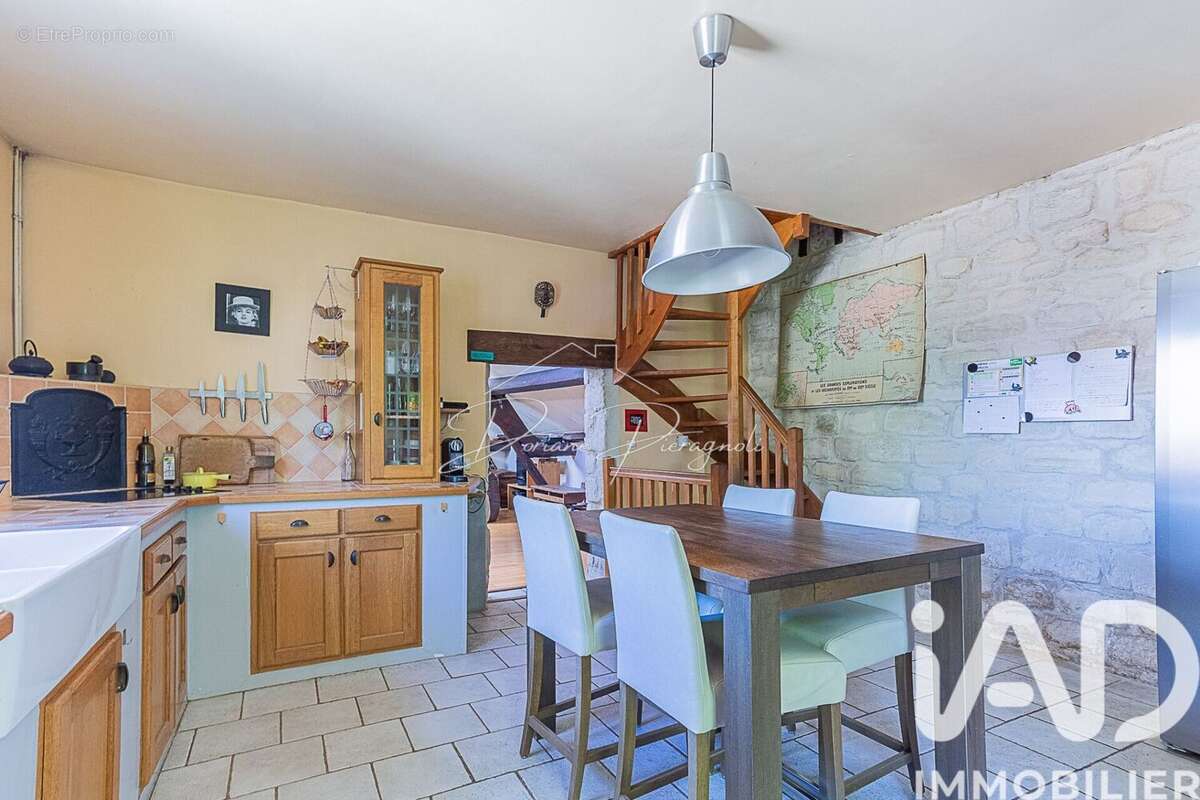 Photo 2 - Maison à MERY-SUR-OISE