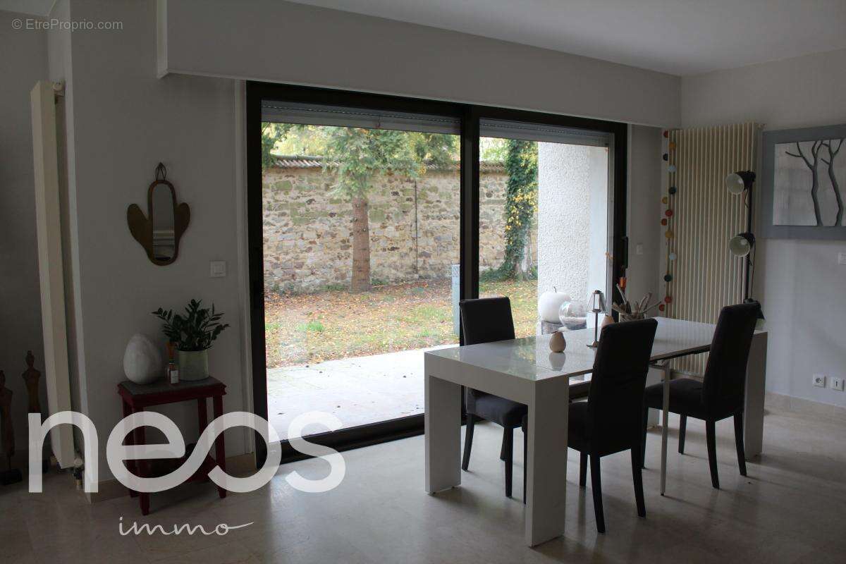 Maison à LA ROCHETTE