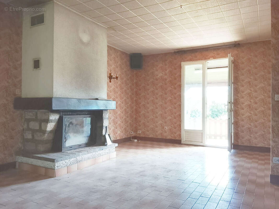 Maison à VILLEFRANCHE